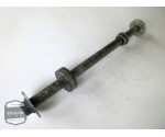 Yamaha XJ600S achterwielas / achteras / achter wiel as